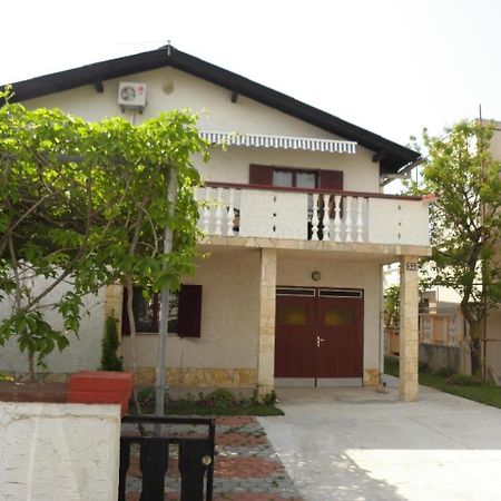 Apartments Petar - 30 M From Sandy Beach Nin Exterior photo